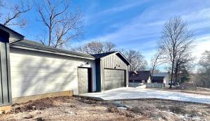 2 Tulsa Drive Property Photo