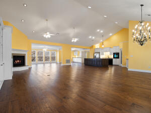 3400 Callie Drive Property Photo 5