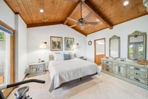 326 Private Road 93 Property Photo 24