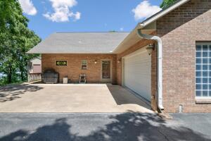 326 Private Road 93 Property Photo 39