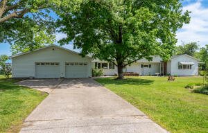 301 E Church Avenue Property Photo 1
