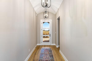 4945 Lost Cove Road Property Photo 4