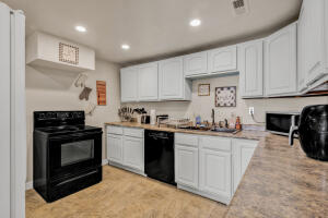 825 Park Avenue Property Photo 11
