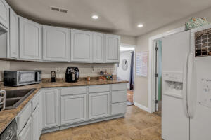 825 Park Avenue Property Photo 13