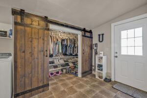 825 Park Avenue Property Photo 18