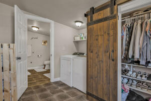 825 Park Avenue Property Photo 20