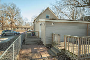 825 Park Avenue Property Photo 29