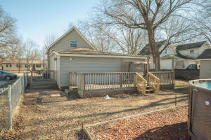 825 Park Avenue Property Photo 30