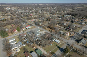 825 Park Avenue Property Photo 46