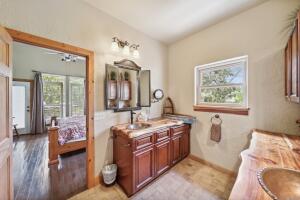 100 Dripping Springs Point Property Photo 29