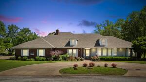 99 Westwood Avenue Property Photo 1