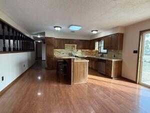1022 S High School Avenue Property Photo 14