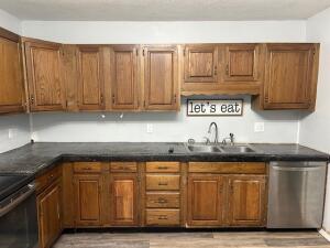 1820 Felix Avenue Property Photo 3