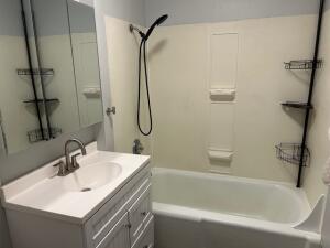 1820 Felix Avenue Property Photo 15