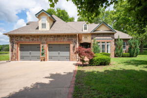 451780 Point O'woods Property Photo 1
