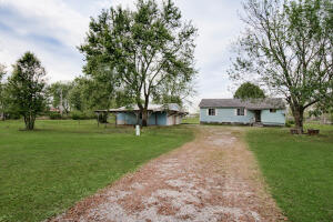 20724 E 578 Road Property Photo 1