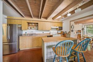 556 Private Road 65 Property Photo 13