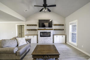 27967 S 563 Rd Property Photo 9