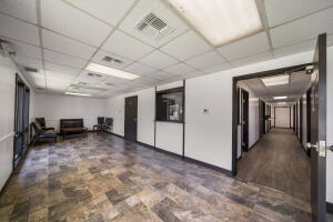 700 S Main Street Property Photo 7