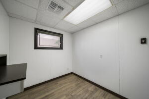 700 S Main Street Property Photo 21