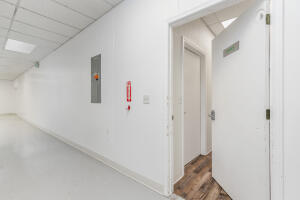 39026 S Highway 82 Property Photo 22