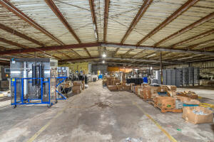 39026 S Highway 82 Property Photo 48