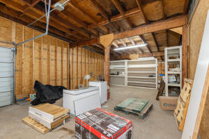 39026 S Highway 82 Property Photo 49