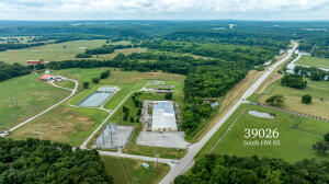 39026 S Highway 82 Property Photo 73