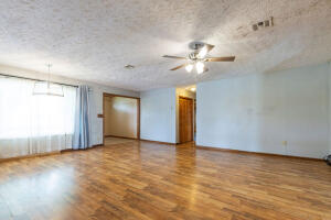14831 E Highway 412 Property Photo 7