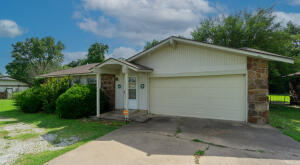 315 N Locust Street