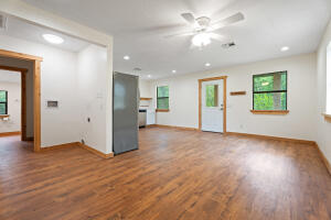 1592 20 Highway Property Photo 4