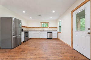 1592 20 Highway Property Photo 7