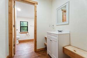 1592 20 Highway Property Photo 9