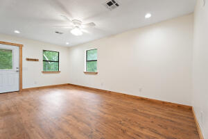 1592 20 Highway Property Photo 15