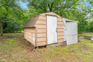 1592 20 Highway Property Photo 25