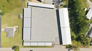 25100 Us-59 Property Photo 10