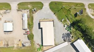 25100 Us-59 Property Photo 11