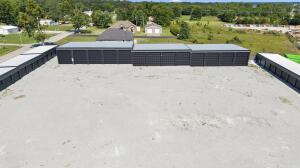 25100 Us-59 Property Photo 12