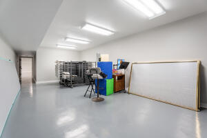 25100 Us-59 Property Photo 41