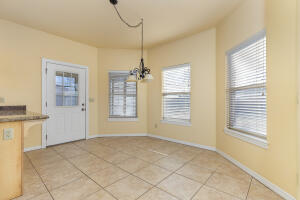 900 E 9th Street Property Photo 34