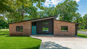 32445 Oxford Drive Property Photo 2