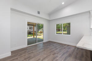 32445 Oxford Drive Property Photo 13