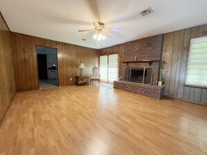 2111 Sw L Street Property Photo 4