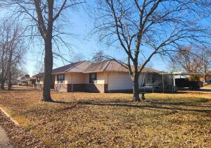 113 Thresher Lane Property Photo 3