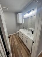 29 Circle Drive Property Photo 5