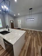 29 Circle Drive Property Photo 10