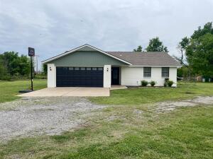 56550 Highway 60 Property Photo 1