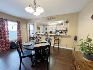2025 Ne B Street Property Photo 9