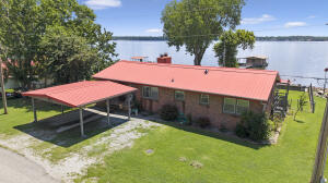 60854 E 254 Road Property Photo 1