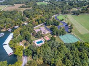 Pheasant Circle Property Photo 13
